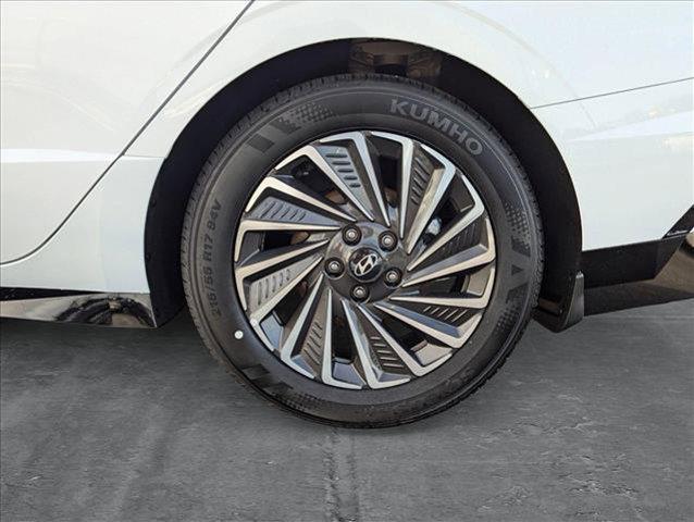 new 2025 Hyundai Sonata Hybrid car, priced at $39,960