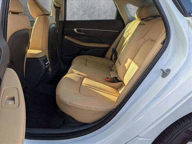 new 2025 Hyundai Sonata Hybrid car, priced at $39,960