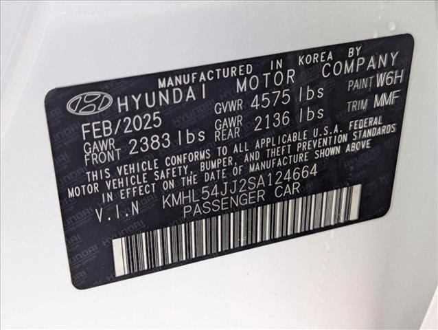new 2025 Hyundai Sonata Hybrid car, priced at $39,960