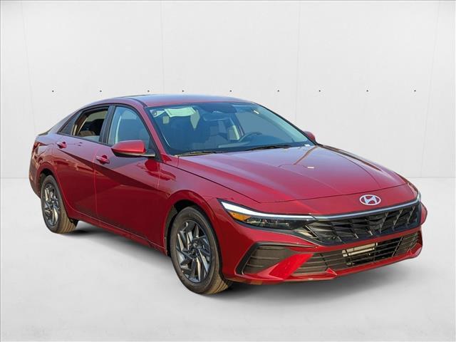 new 2024 Hyundai Elantra car, priced at $23,091