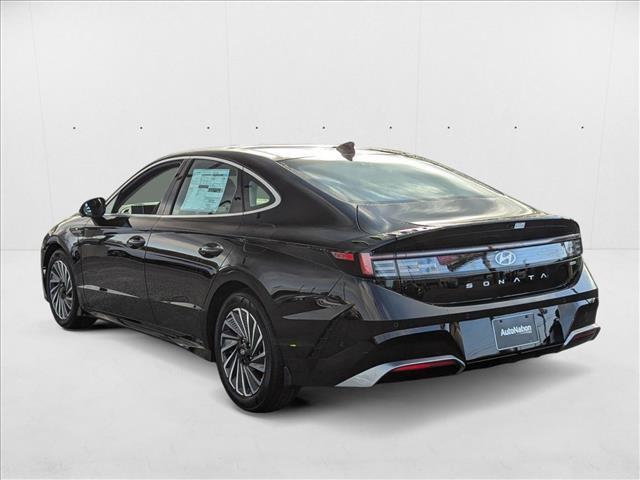 new 2025 Hyundai Sonata Hybrid car, priced at $39,335