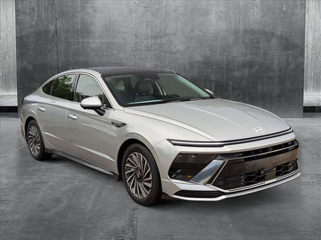 new 2025 Hyundai Sonata Hybrid car, priced at $39,658