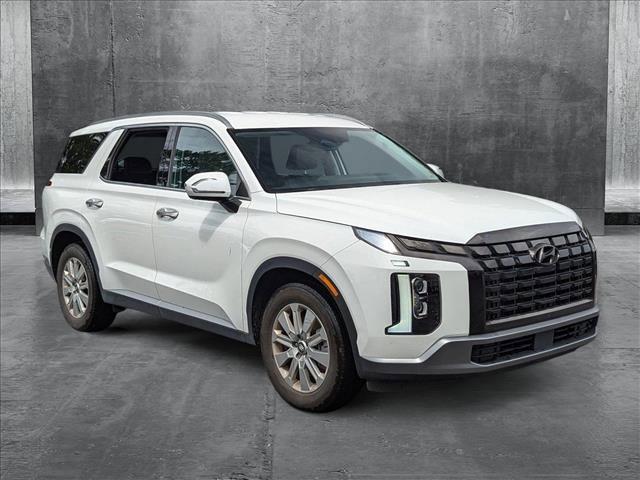 used 2023 Hyundai Palisade car, priced at $35,086