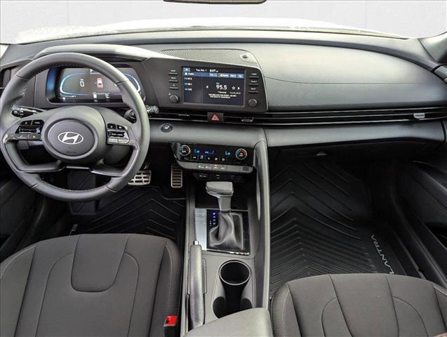 new 2025 Hyundai Elantra car, priced at $23,977