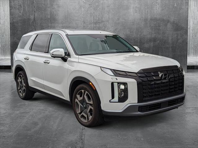 used 2025 Hyundai Palisade car, priced at $42,625