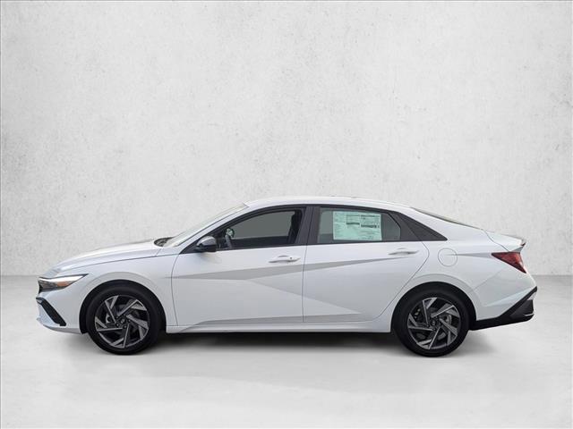 new 2025 Hyundai Elantra car, priced at $25,660