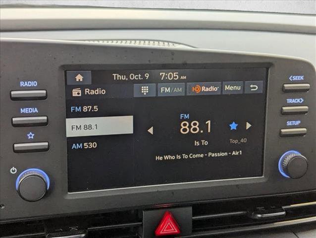 new 2025 Hyundai Elantra car, priced at $25,555