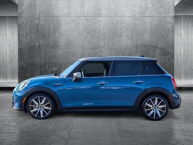 used 2022 MINI Hardtop car, priced at $22,067