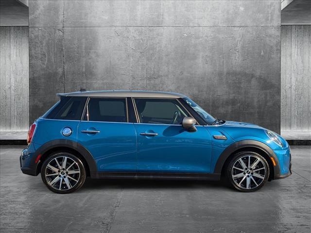 used 2022 MINI Hardtop car, priced at $22,067
