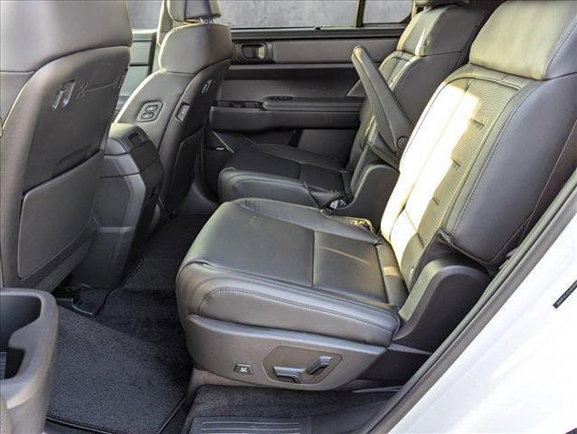 new 2025 Hyundai SANTA FE HEV car, priced at $50,744