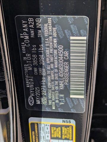 new 2025 Hyundai Elantra car, priced at $24,040