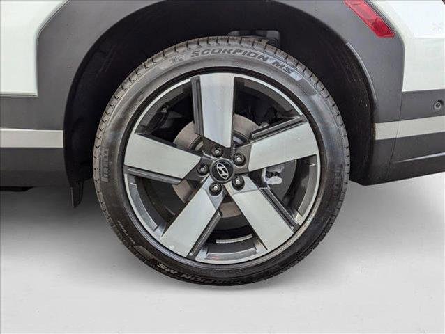 new 2025 Hyundai Santa Fe car, priced at $45,371