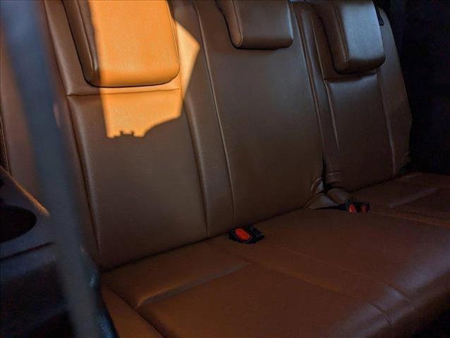 used 2019 Toyota Highlander car, priced at $26,044