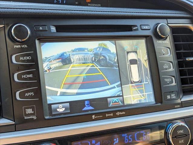 used 2019 Toyota Highlander car, priced at $26,044