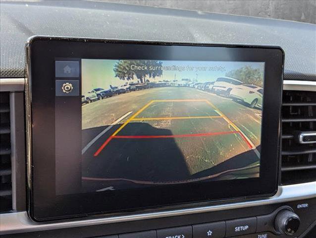new 2025 Hyundai Venue car, priced at $24,165