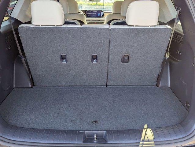 used 2024 Hyundai Palisade car, priced at $38,279
