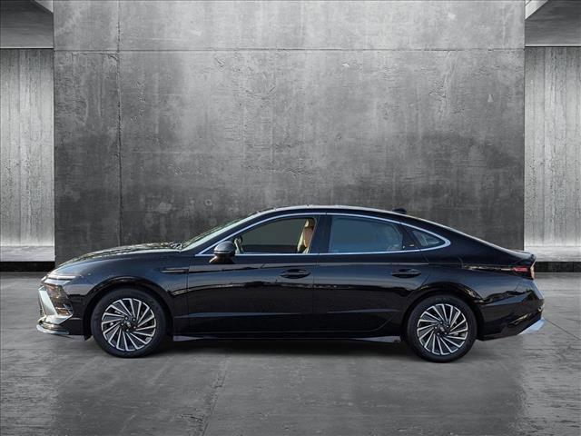 used 2024 Hyundai Sonata Hybrid car, priced at $31,676