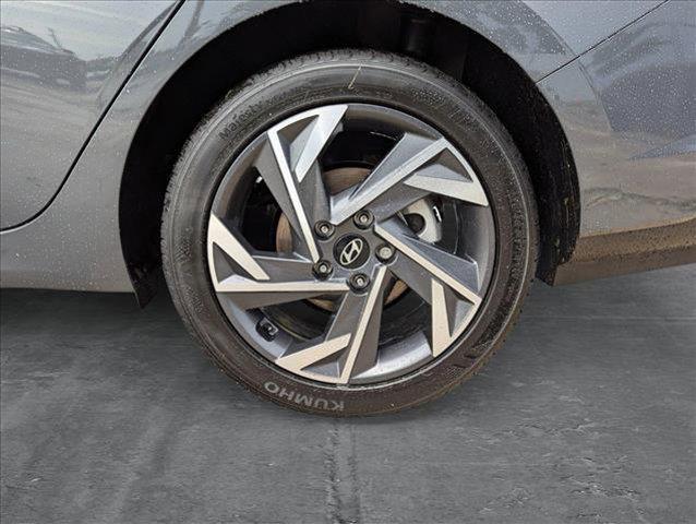 new 2025 Hyundai Elantra car, priced at $24,995