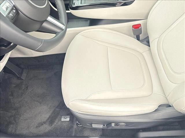 new 2025 Hyundai TUCSON Hybrid car, priced at $38,470