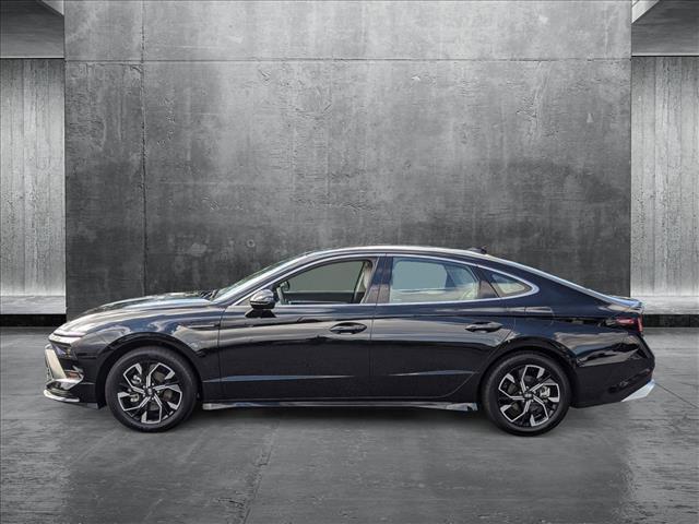 new 2024 Hyundai Sonata car, priced at $26,995