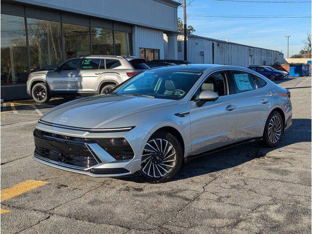 new 2025 Hyundai Sonata Hybrid car, priced at $39,323