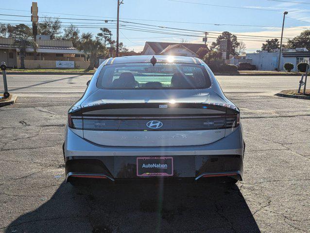 new 2025 Hyundai Sonata Hybrid car, priced at $39,323