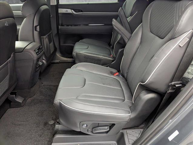 used 2024 Hyundai Palisade car, priced at $44,676