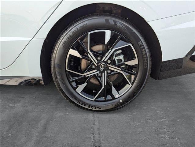 new 2025 Hyundai Sonata car, priced at $31,820