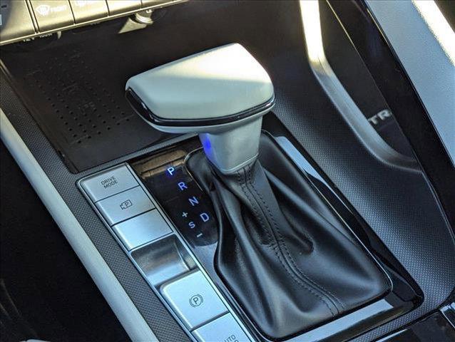 used 2022 Hyundai Elantra car, priced at $20,744