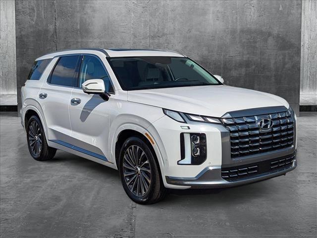 used 2024 Hyundai Palisade car, priced at $45,978