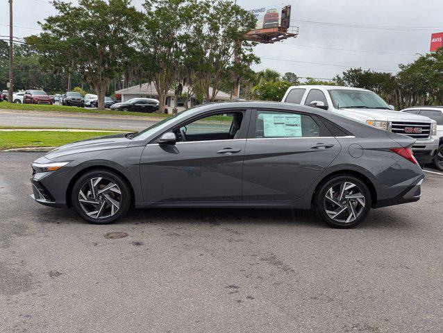 new 2025 Hyundai Elantra car, priced at $28,590