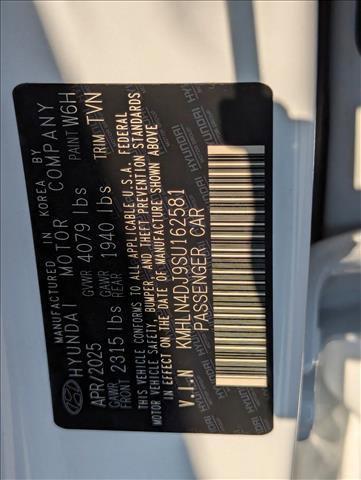 new 2025 Hyundai Elantra car, priced at $32,070