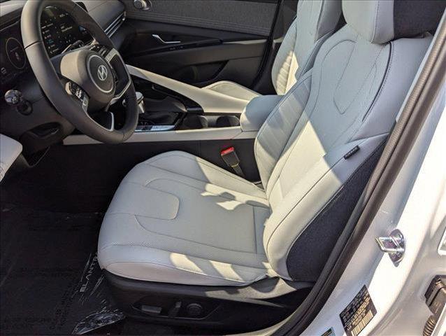new 2025 Hyundai Elantra car, priced at $32,070