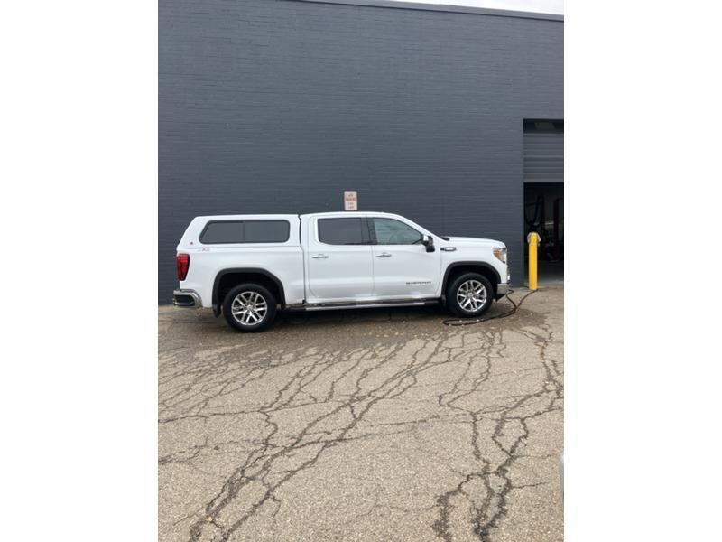 used 2021 GMC Sierra 1500 car, priced at $38,817