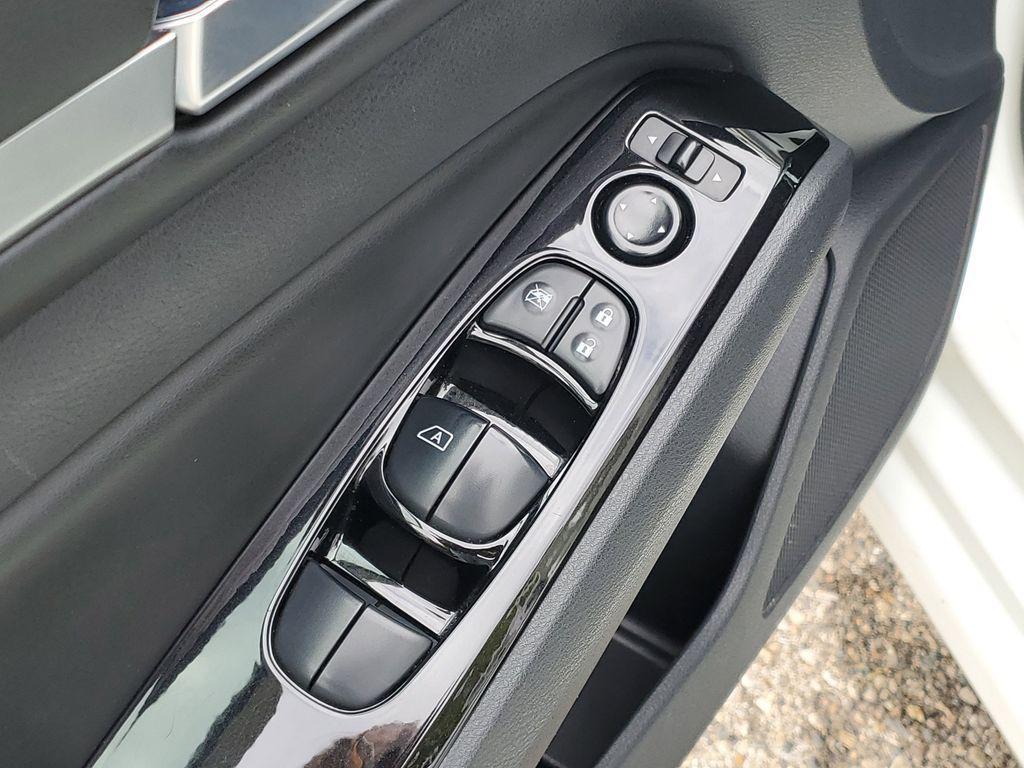 used 2023 Nissan Altima car, priced at $20,457