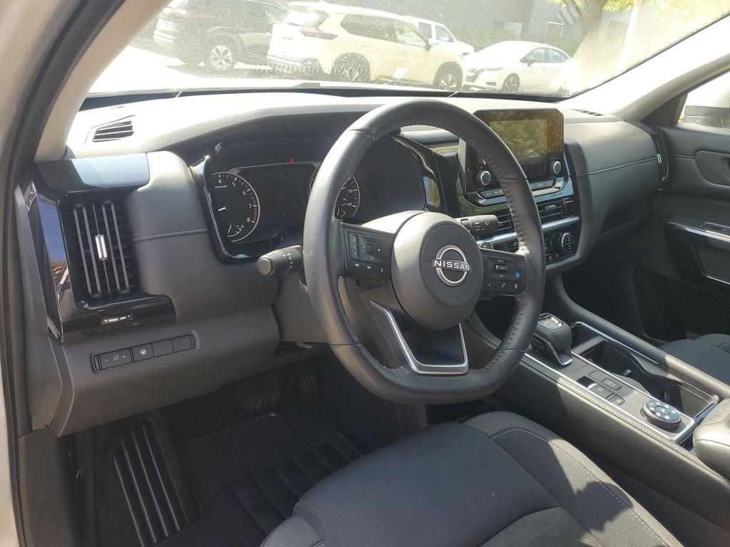 used 2024 Nissan Pathfinder car, priced at $33,377