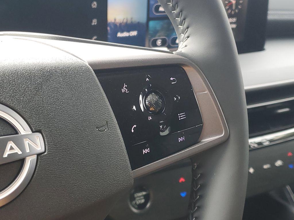 new 2025 Nissan Murano car, priced at $42,051