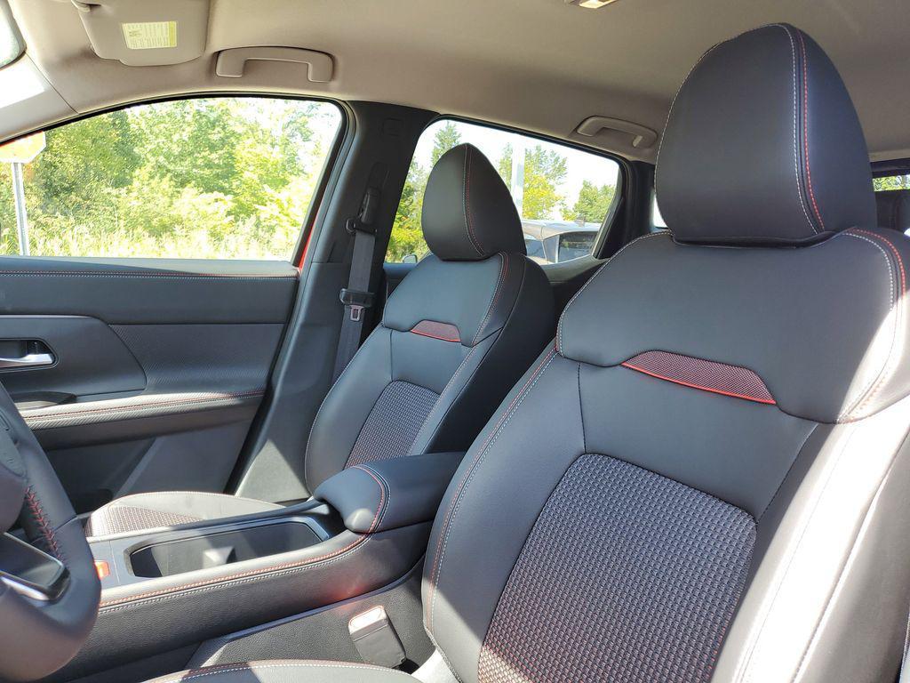 new 2025 Nissan Kicks car, priced at $29,917