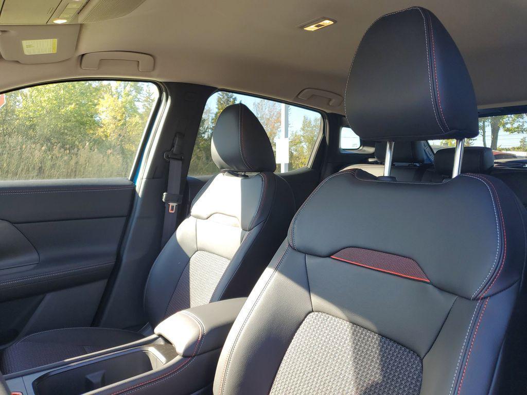 new 2025 Nissan Kicks car, priced at $30,330