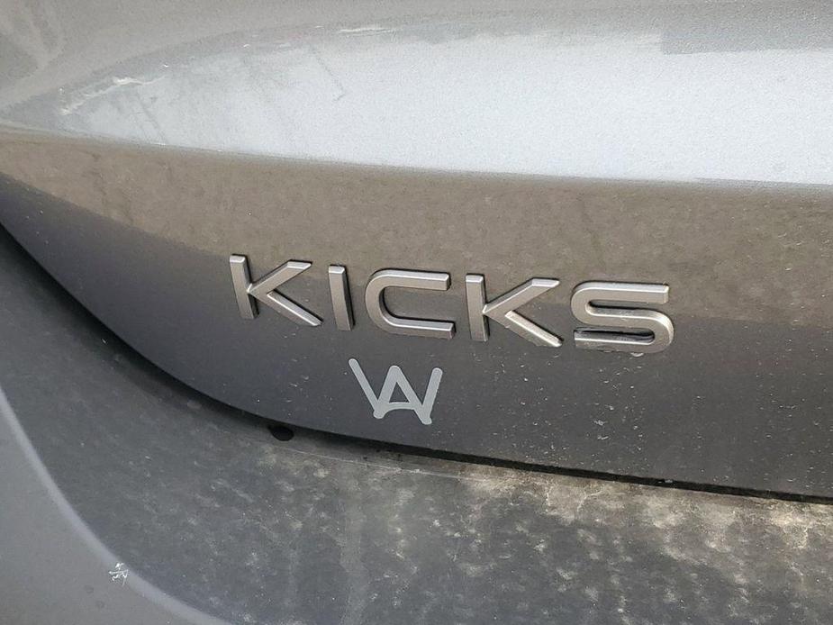 new 2025 Nissan Kicks car, priced at $25,275