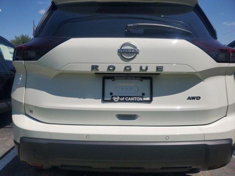 new 2024 Nissan Rogue car, priced at $32,135