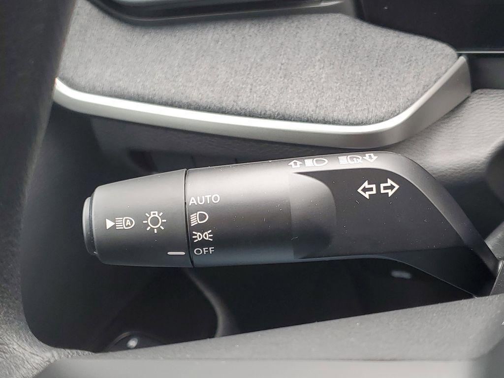 new 2026 Nissan Kicks car, priced at $27,949