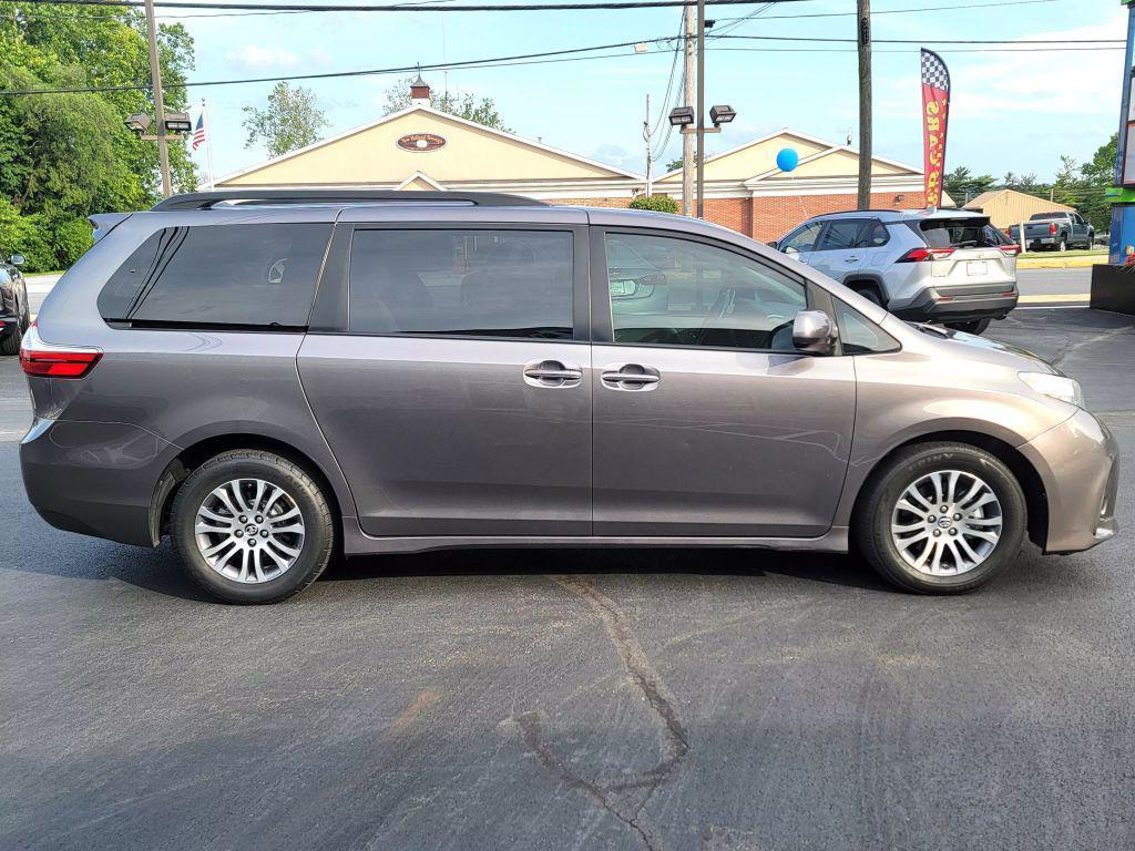 used 2018 Toyota Sienna car, priced at $23,945