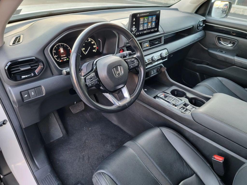 used 2024 Honda Pilot car, priced at $29,950