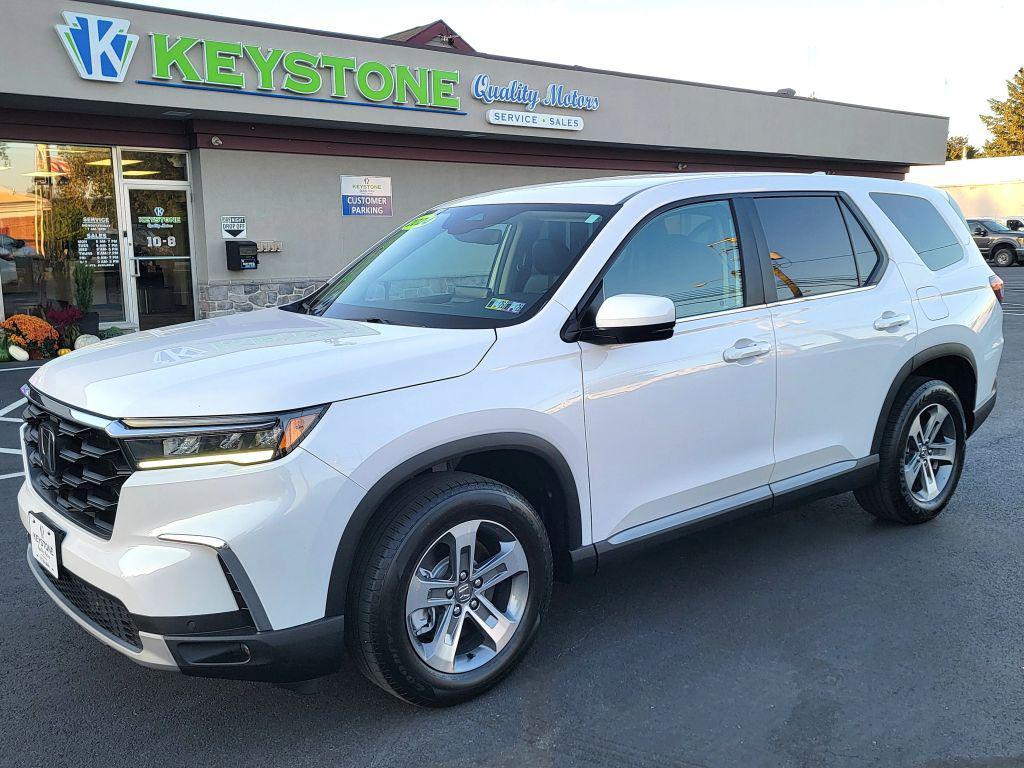 used 2024 Honda Pilot car, priced at $29,950