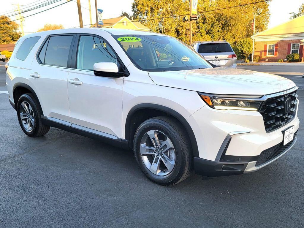 used 2024 Honda Pilot car, priced at $29,950
