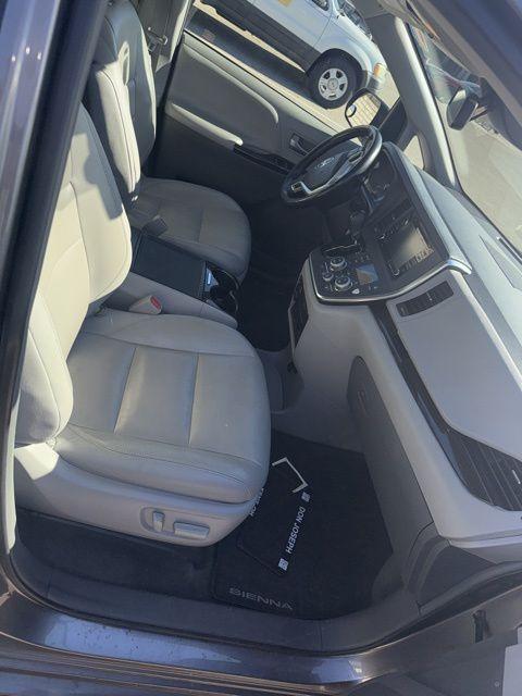 used 2018 Toyota Sienna car, priced at $13,900