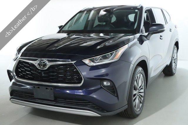 used 2021 Toyota Highlander car, priced at $42,400