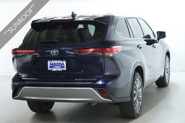 used 2021 Toyota Highlander car, priced at $42,400