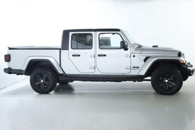 used 2022 Jeep Gladiator car, priced at $31,000